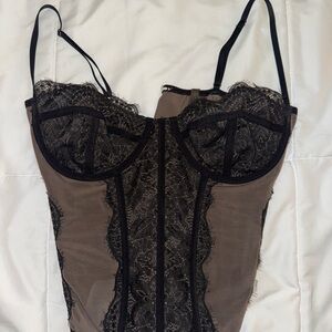 Elegant Black Lace Bustier
